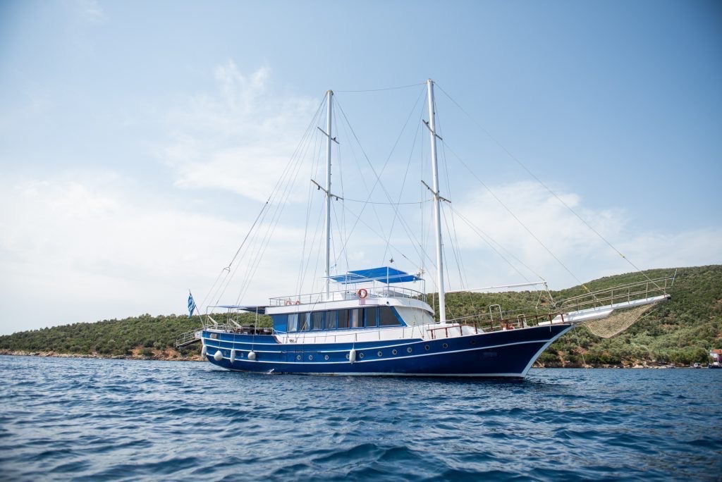 Yacht Exterior