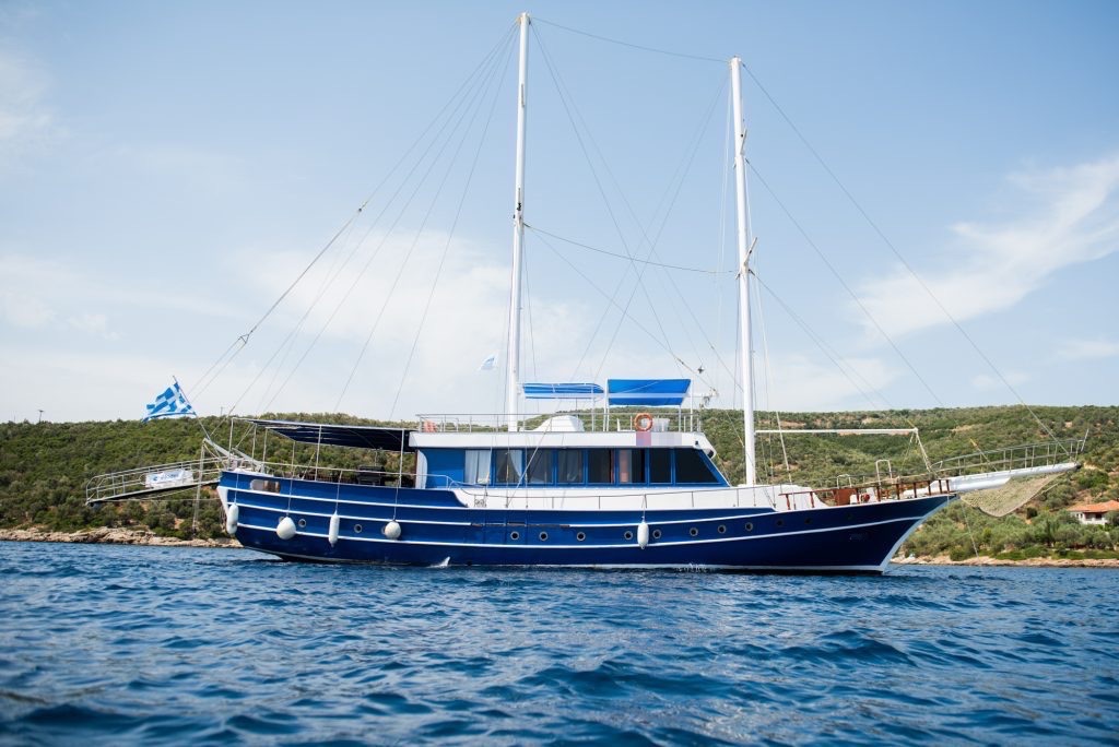 Yacht Exterior